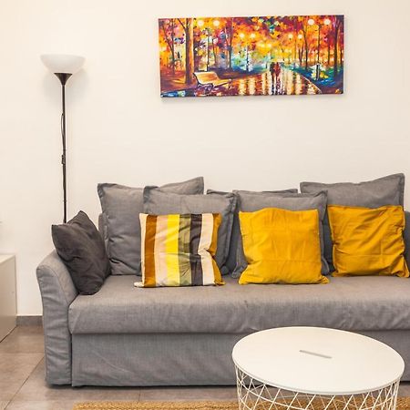 Lovely Apartment Close To The Beach Tel Aviv Eksteriør billede