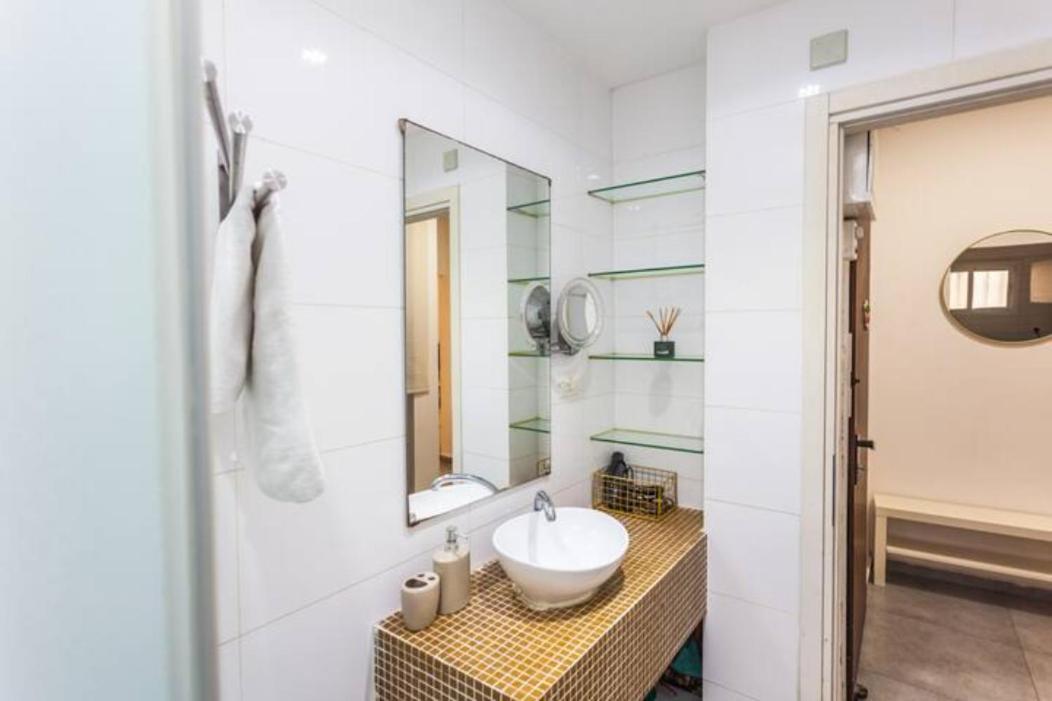 Lovely Apartment Close To The Beach Tel Aviv Eksteriør billede